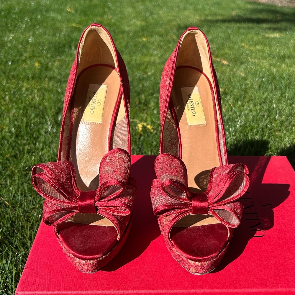 Valentino Garavani Red Floral Bow Peep-Toe Heels